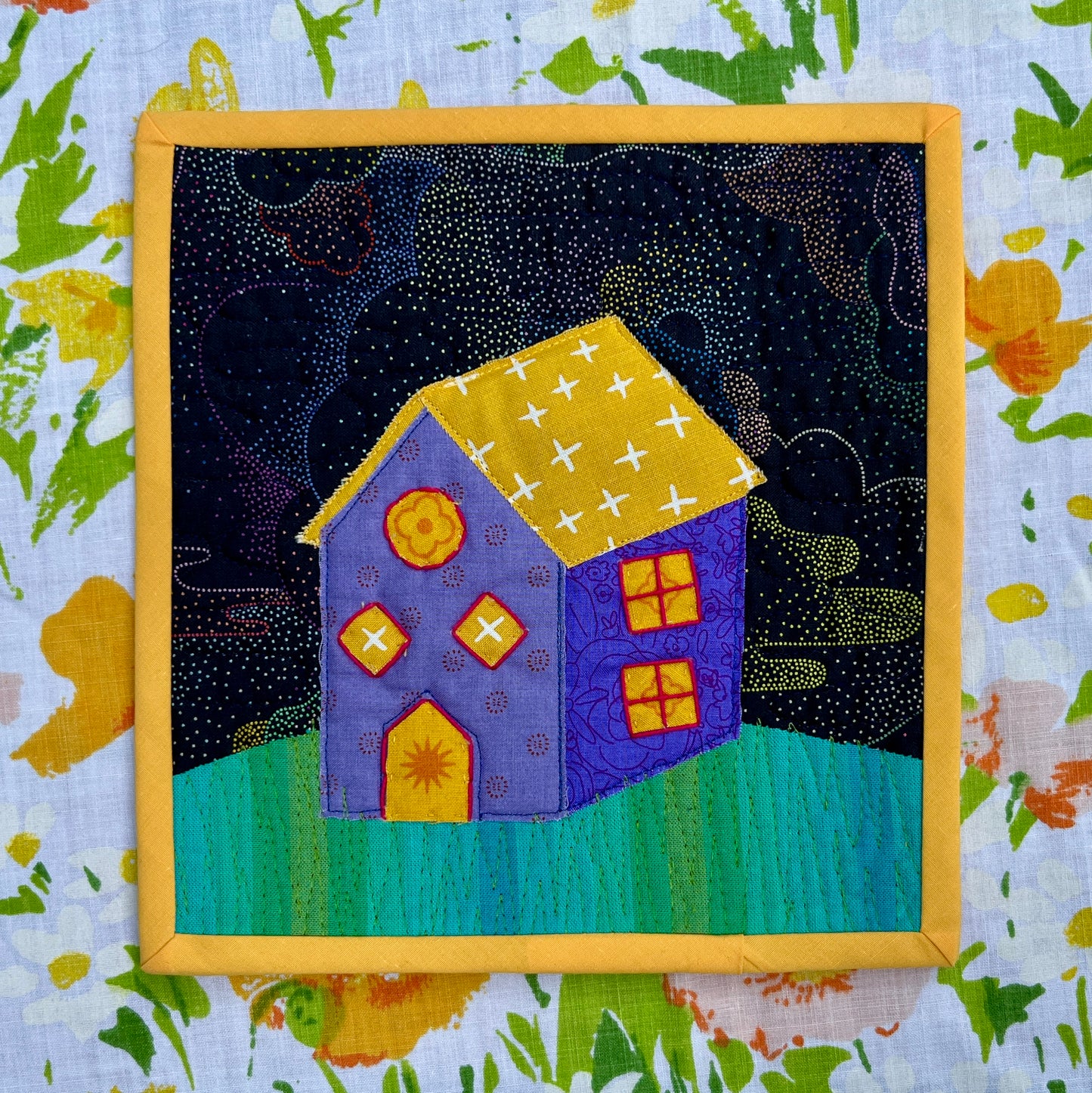 House on a Hill Mug Rug