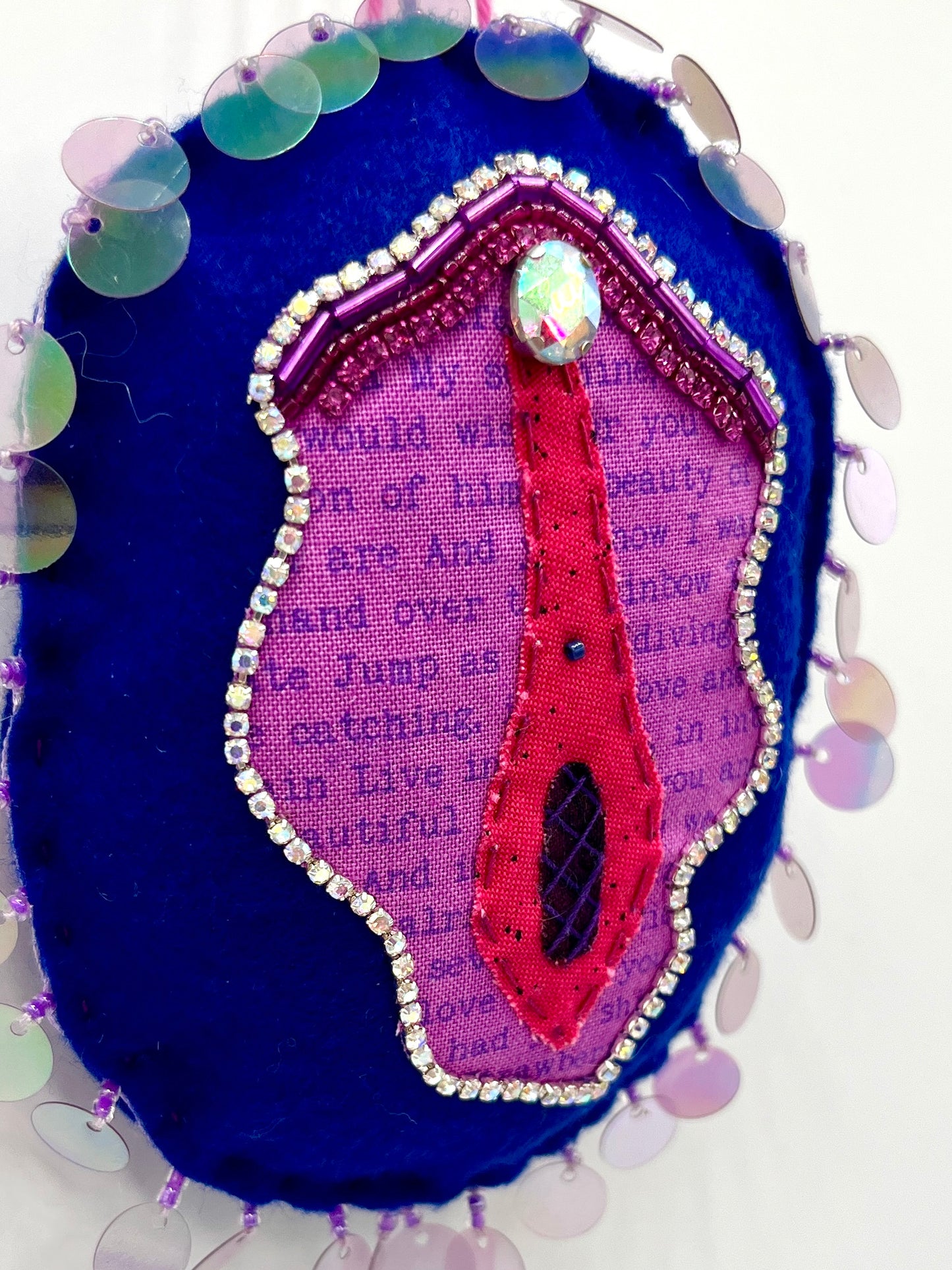 Slanted Sequined Sally Vulvart