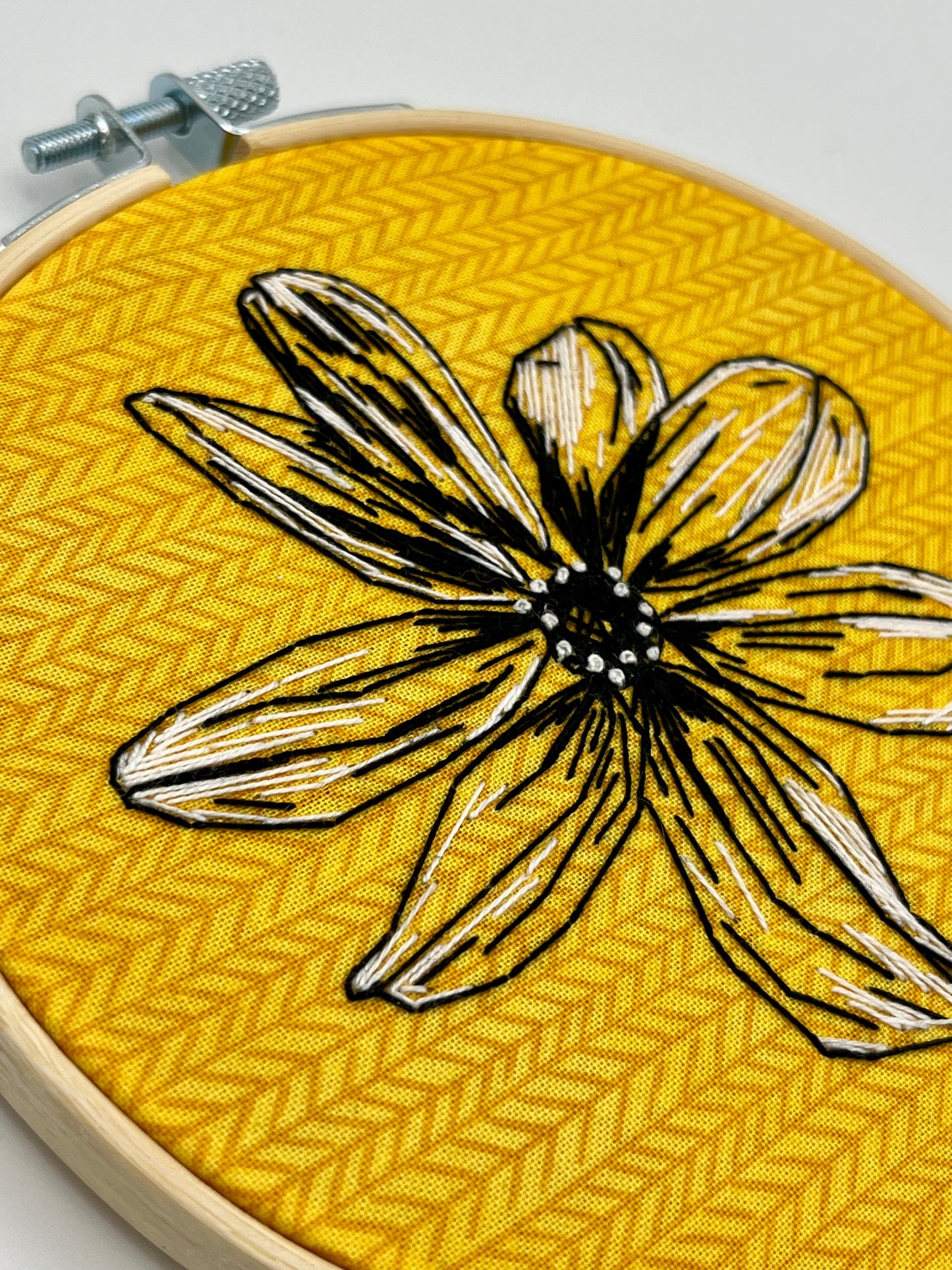 Black Eyed Susan Embroidery Sketch