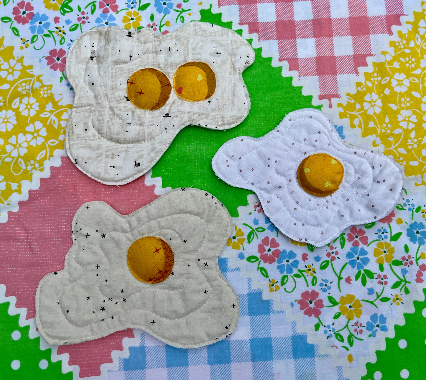 Fried Egg Wall Hanging (Double Yolk)
