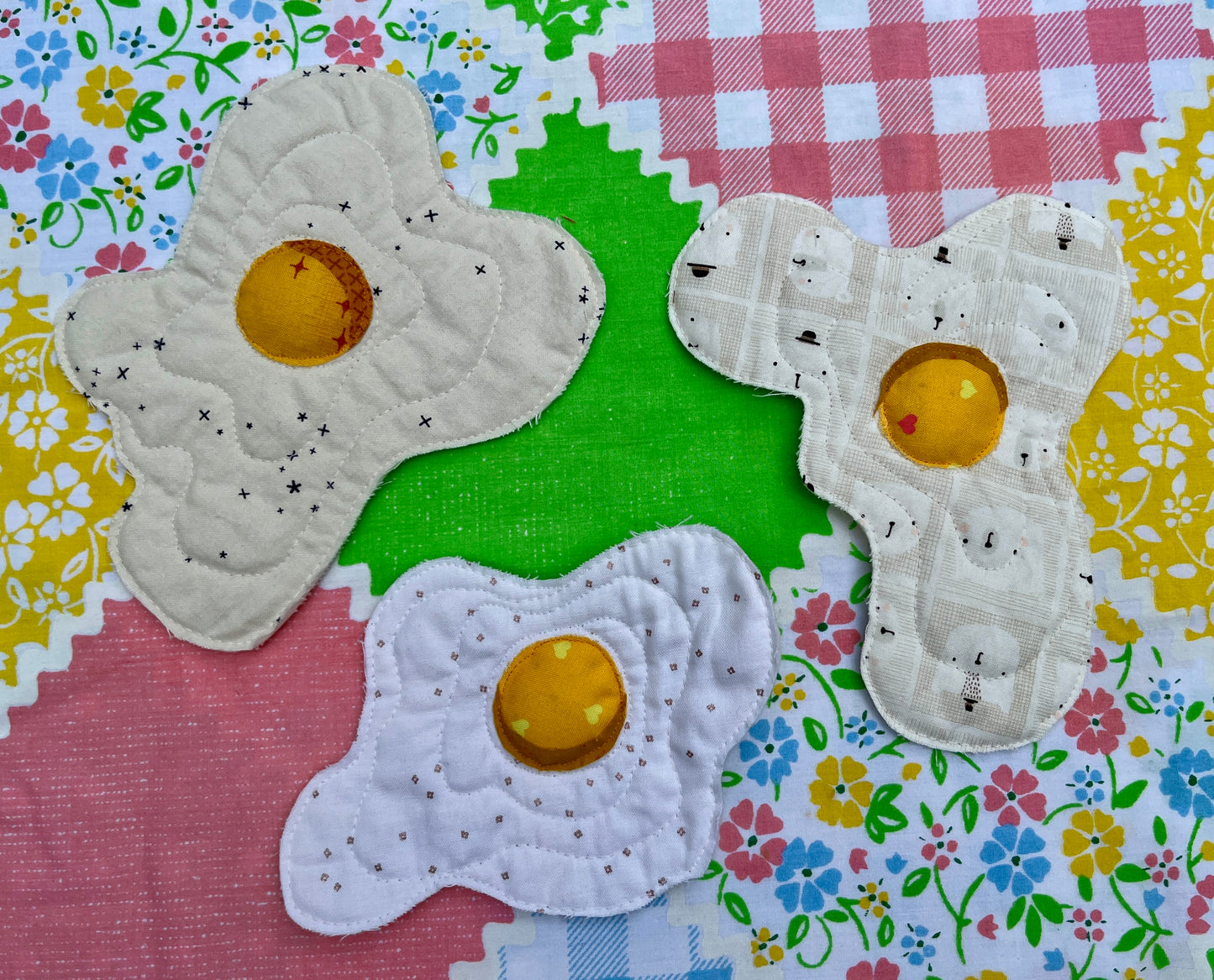 Fried Egg Wall Hanging (Single Yolk)